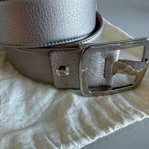 Salvatore Ferragamo Silver Leather Women's Belt size 85